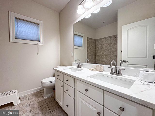 41523 CROSS CANTER DR, Aldie, VA 20105