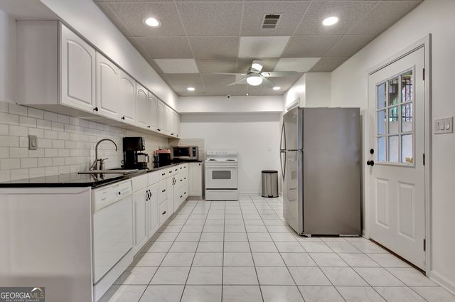 104 Hidden Springs Lane, Peachtree City, GA 30269