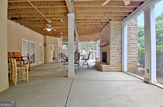 104 Hidden Springs Lane, Peachtree City, GA 30269