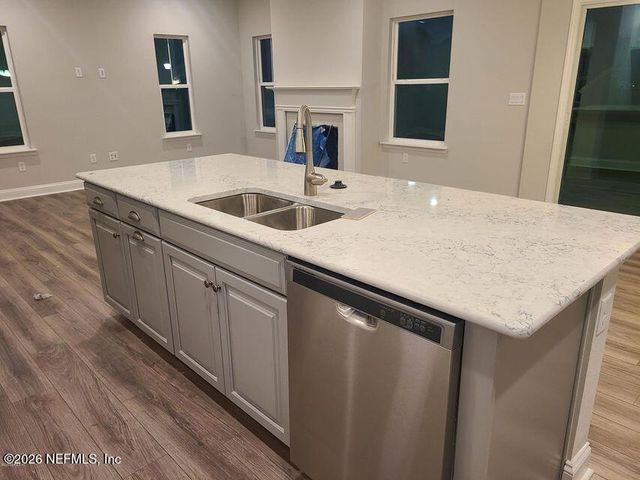 25 ROYCROFT Place, St. Johns, FL 32259