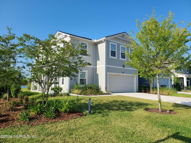 25 ROYCROFT Place, St. Johns, FL 32259