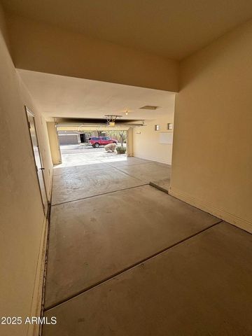 18188 W Paradise Lane, Surprise, AZ 85388