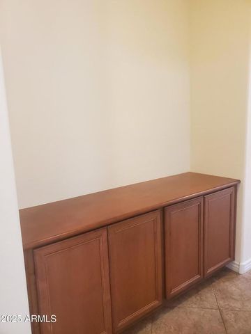 18188 W Paradise Lane, Surprise, AZ 85388