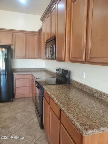 18188 W Paradise Lane, Surprise, AZ 85388