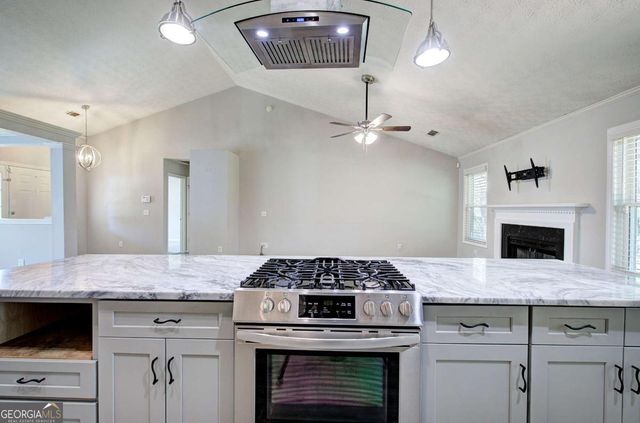 111 Meadowview Lane, Powder Springs, GA 30127