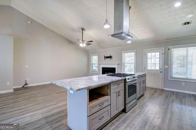 111 Meadowview Lane, Powder Springs, GA 30127