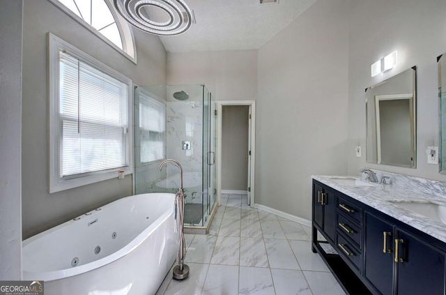 111 Meadowview Lane, Powder Springs, GA 30127