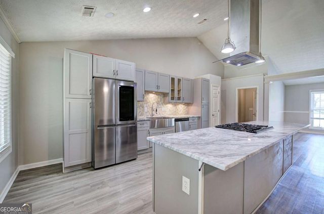 111 Meadowview Lane, Powder Springs, GA 30127