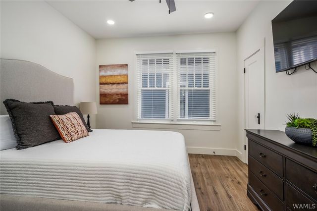 805 21st, Tuscaloosa, AL 35401