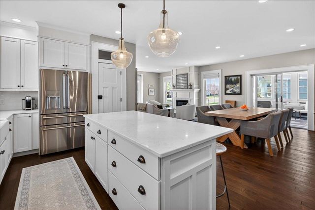 4912 St Annes Drive, Middleton, WI 53597