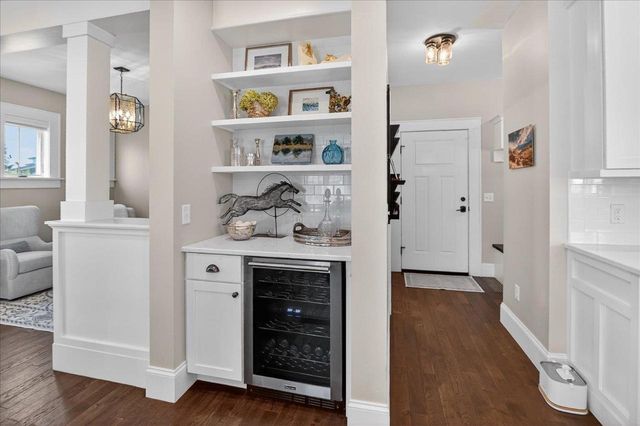 4912 St Annes Drive, Middleton, WI 53597