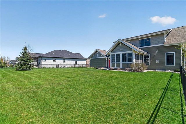 4912 St Annes Drive, Middleton, WI 53597