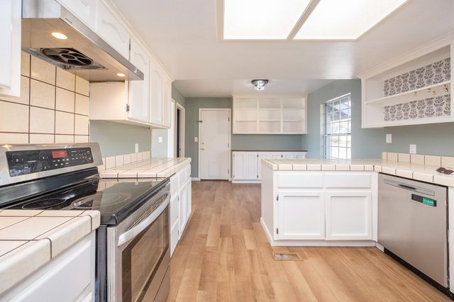 5892 McKinley Dr, Garden Valley, CA 95633