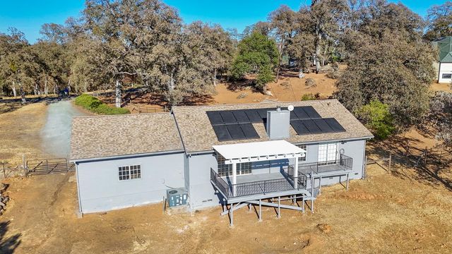5892 McKinley Dr, Garden Valley, CA 95633