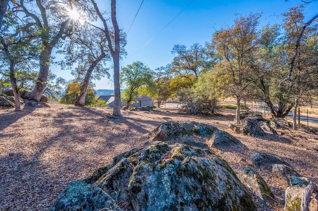 5892 McKinley Dr, Garden Valley, CA 95633