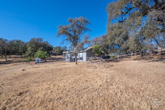 5892 McKinley Dr, Garden Valley, CA 95633