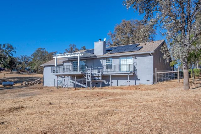 5892 McKinley Dr, Garden Valley, CA 95633