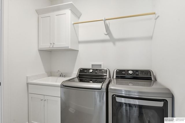 619 S 243rd Street, Waterloo, NE 68069