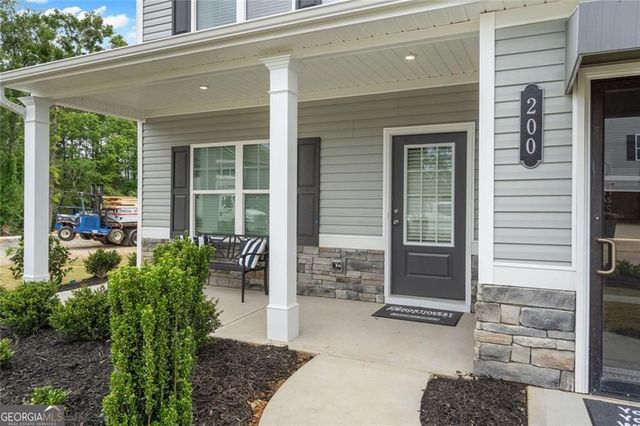 200 Sycamore Drive, Calhoun, GA 30701