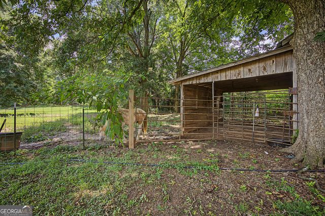151 Ginn Street, Carnesville, GA 30521