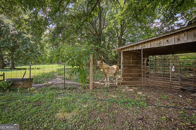 151 Ginn Street, Carnesville, GA 30521