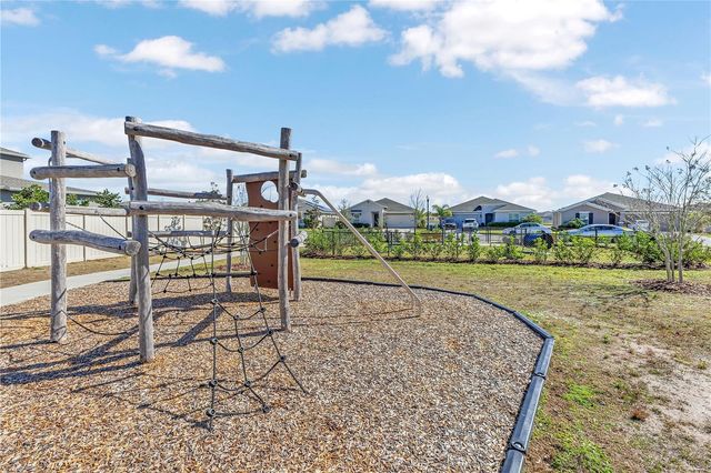 181 DAIGLEDOG STREET, St Cloud, FL 34772