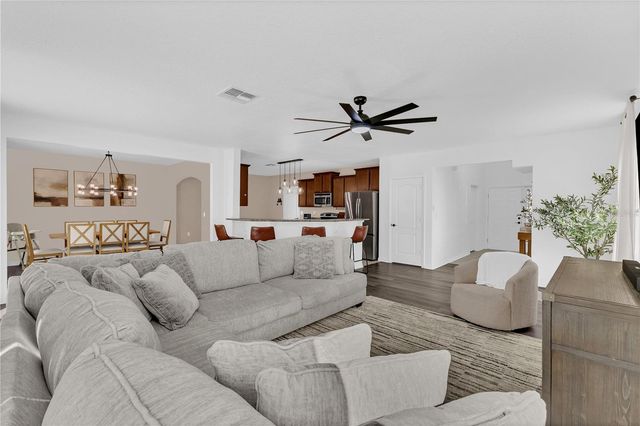 181 DAIGLEDOG STREET, St Cloud, FL 34772