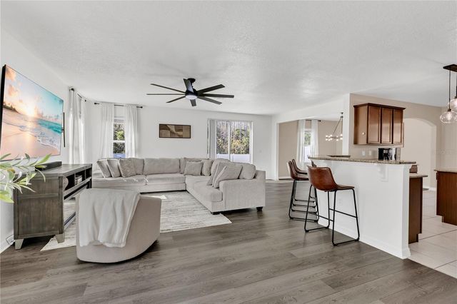 181 DAIGLEDOG STREET, St Cloud, FL 34772