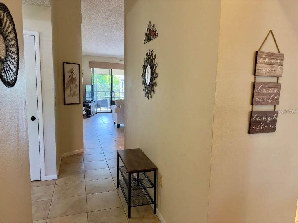 4510 47TH AVENUE W 203, BRADENTON, FL 34210 — photo 2