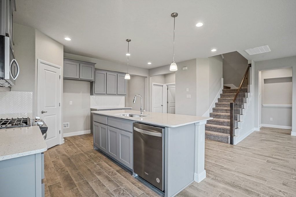 141 RINGTRAIL Drive, Rhome, TX 76078 — photo 4