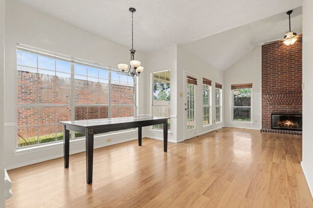 340 Arbor Court, Euless, TX 76039