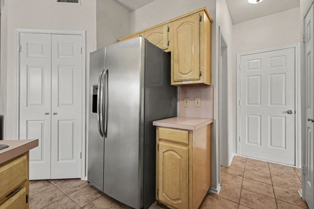 340 Arbor Court, Euless, TX 76039