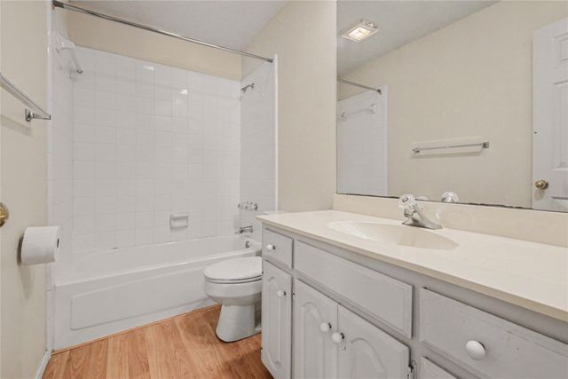 340 Arbor Court, Euless, TX 76039