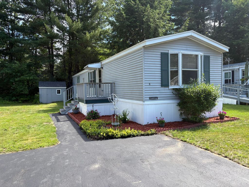 8 Mayflower Drive, Old Orchard Beach, ME 04064 — exterior