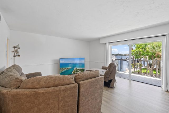 1200 Marine Way G11, North Palm Beach, FL 33408