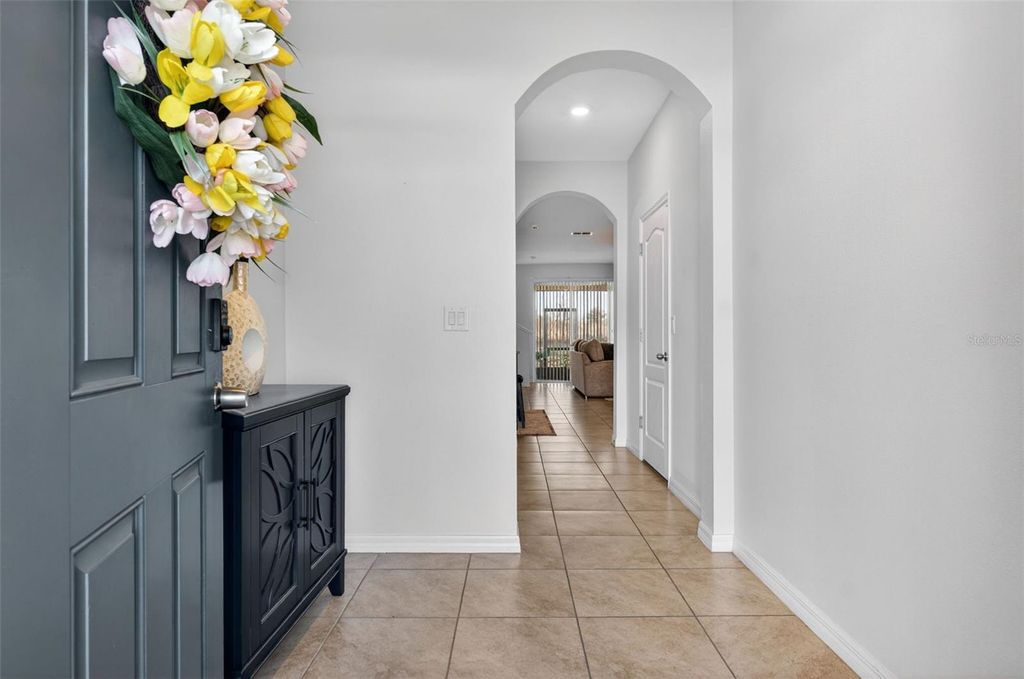 Image 13 of property listing at 200 FELTRIM RESERVE BOULEVARD, Davenport, FL 33837