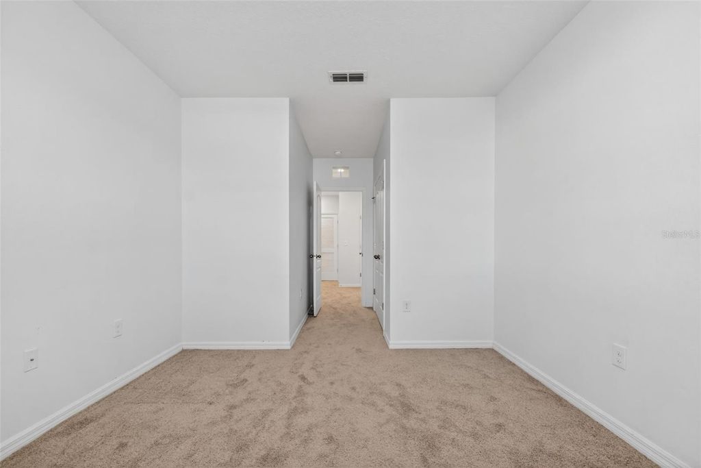 Image 39 of property listing at 200 FELTRIM RESERVE BOULEVARD, Davenport, FL 33837