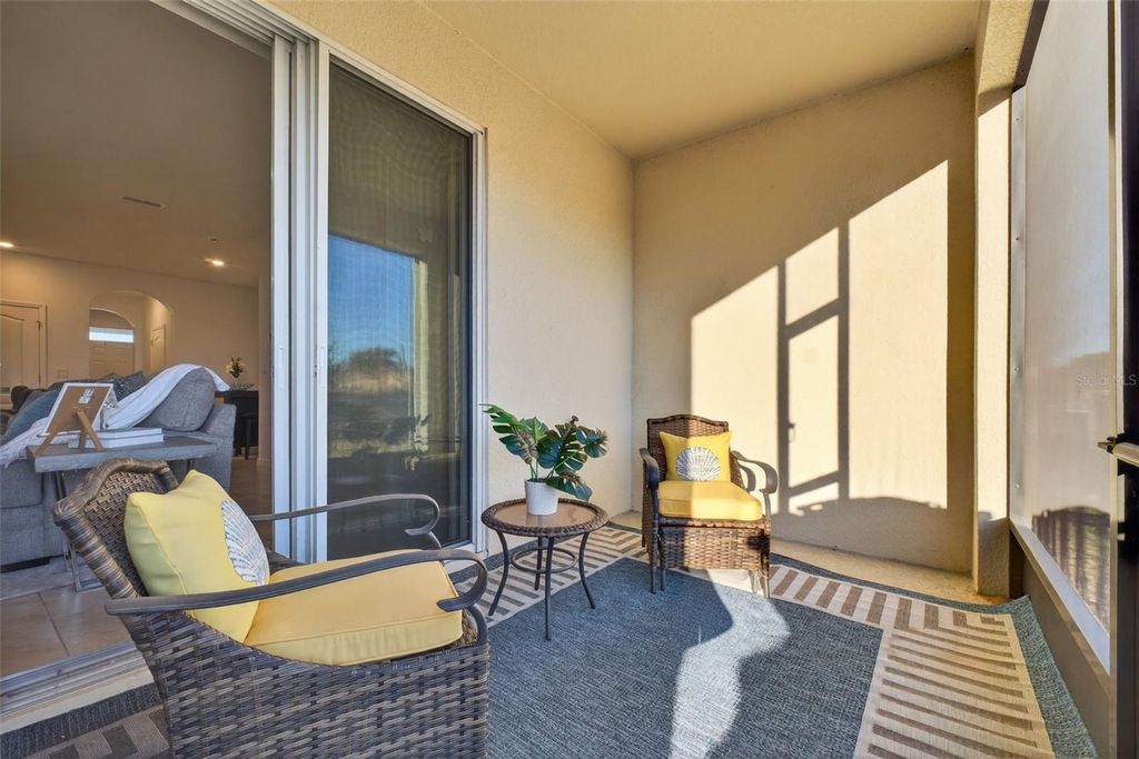 Image 42 of property listing at 200 FELTRIM RESERVE BOULEVARD, Davenport, FL 33837