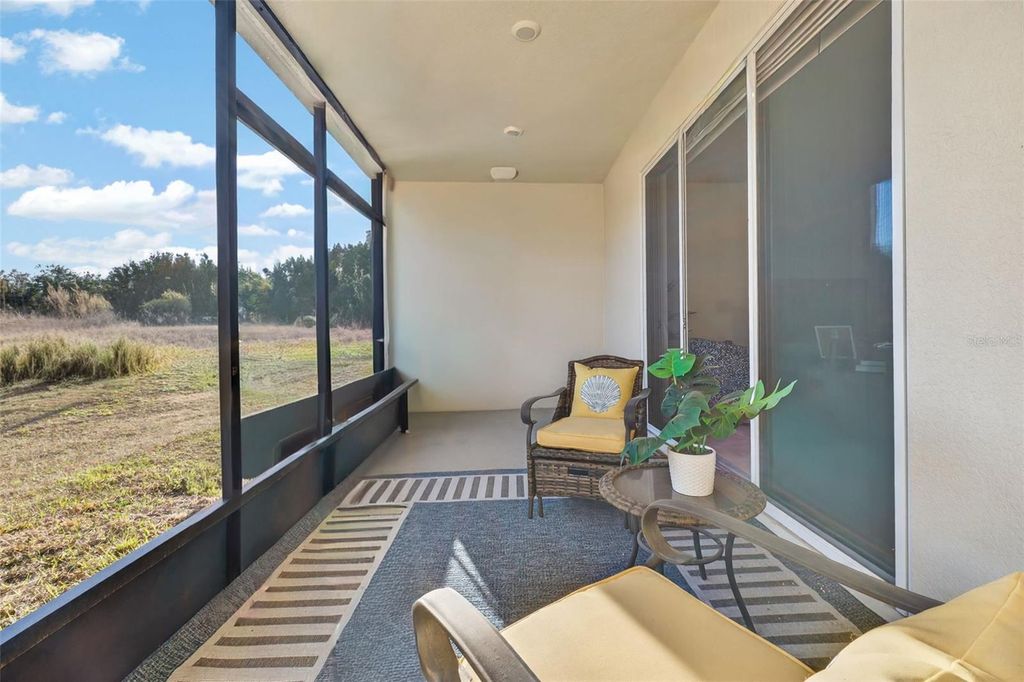 Image 43 of property listing at 200 FELTRIM RESERVE BOULEVARD, Davenport, FL 33837