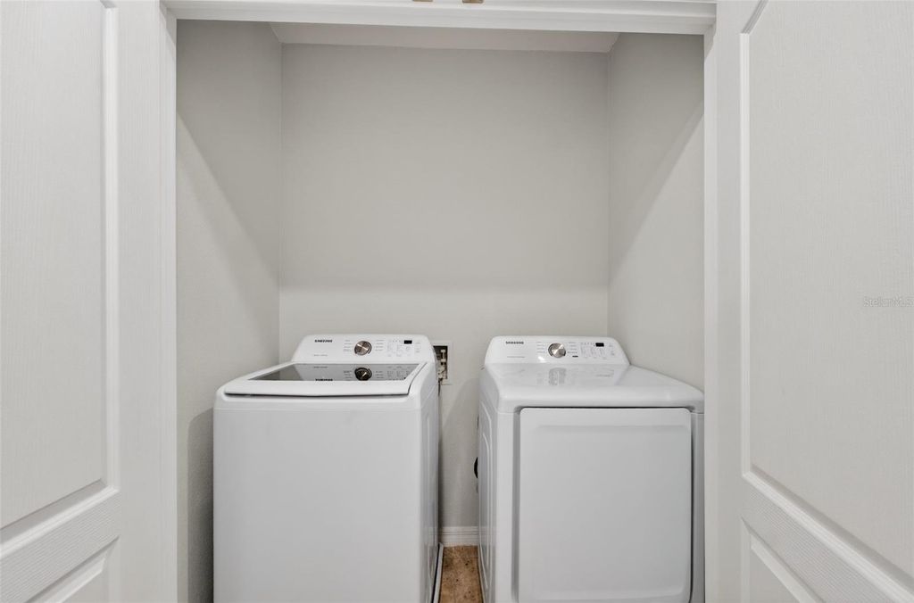 Image 44 of property listing at 200 FELTRIM RESERVE BOULEVARD, Davenport, FL 33837