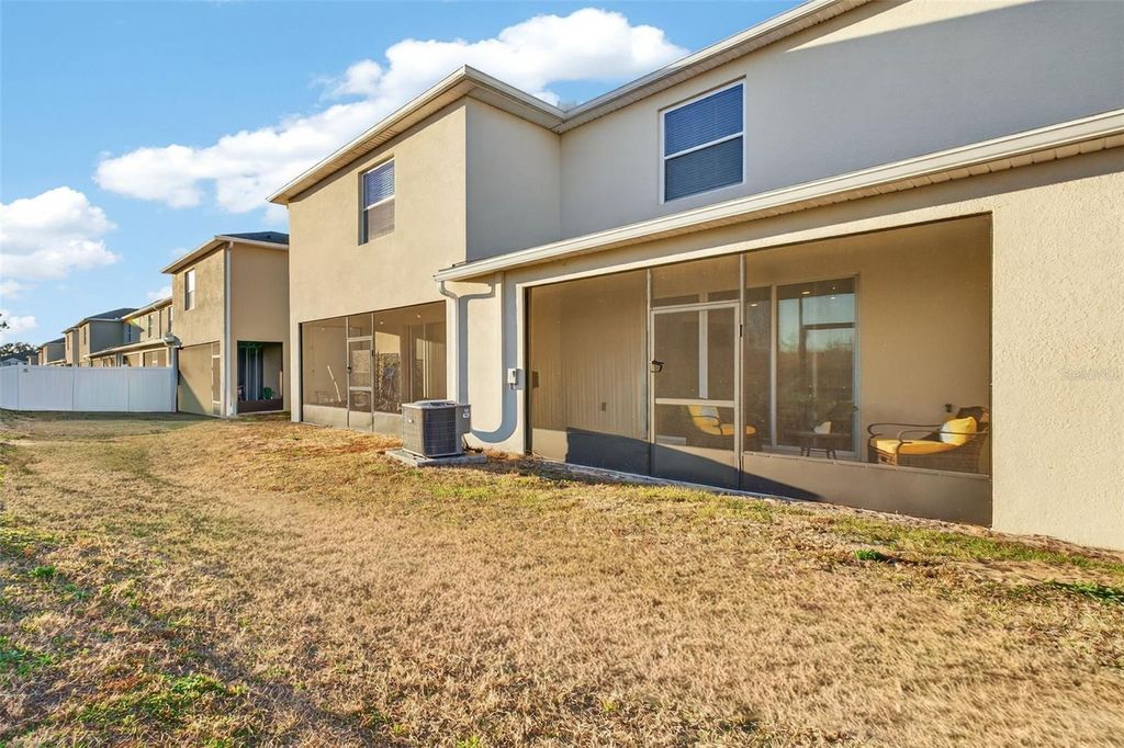 Image 46 of property listing at 200 FELTRIM RESERVE BOULEVARD, Davenport, FL 33837