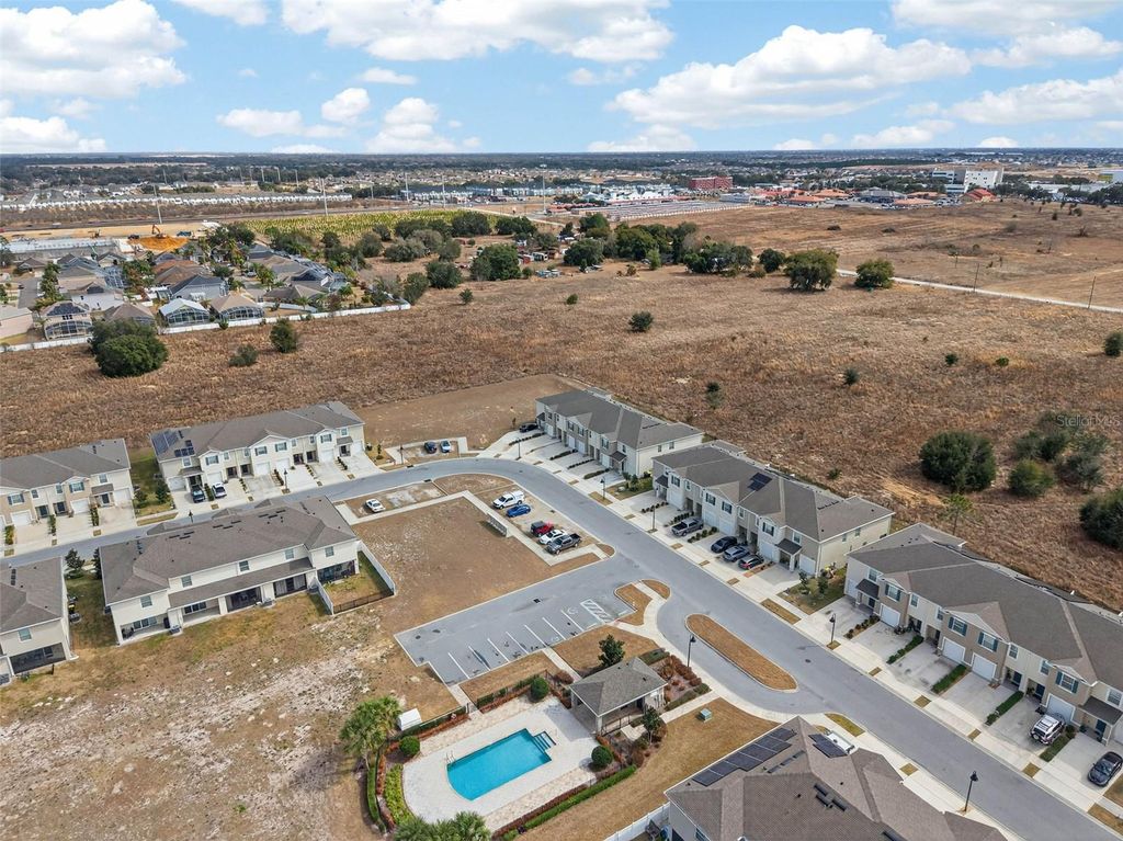 Image 58 of property listing at 200 FELTRIM RESERVE BOULEVARD, Davenport, FL 33837