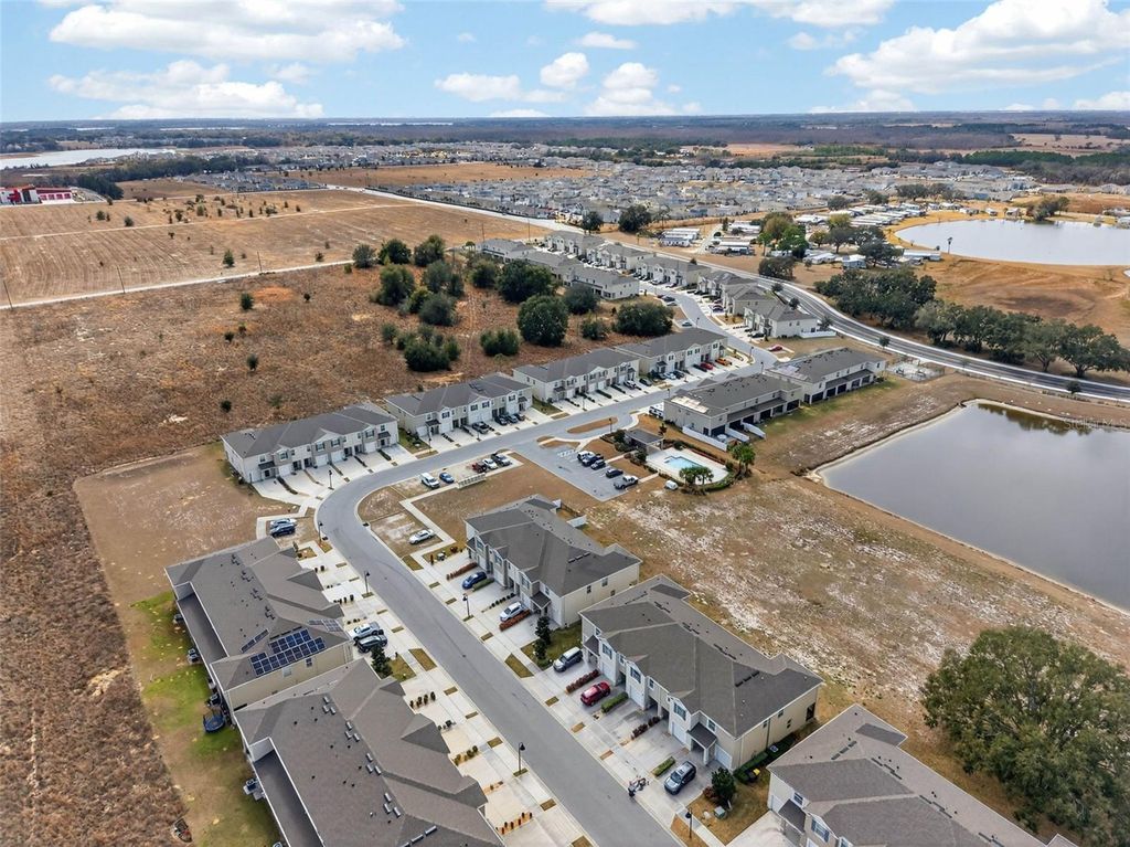 Image 61 of property listing at 200 FELTRIM RESERVE BOULEVARD, Davenport, FL 33837