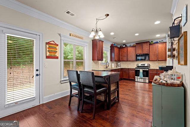 108 Village Place, Newnan, GA 30265