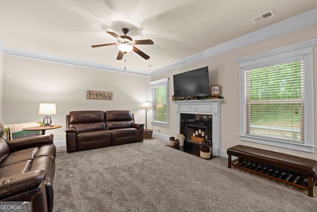 108 Village Place, Newnan, GA 30265