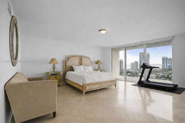 19355 Turnberry Way 25GR, Aventura, FL 33180