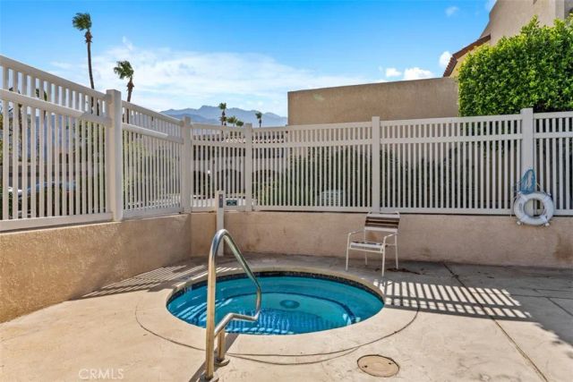 200 E Racquet Club Rd 69, Palm Springs, CA 92262