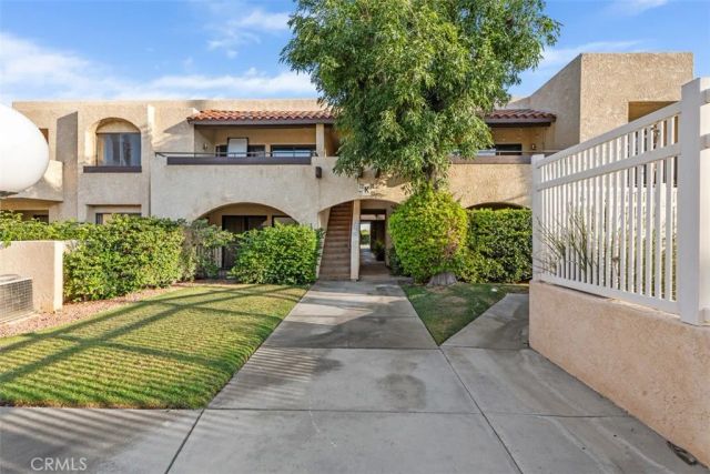 200 E Racquet Club Rd 69, Palm Springs, CA 92262