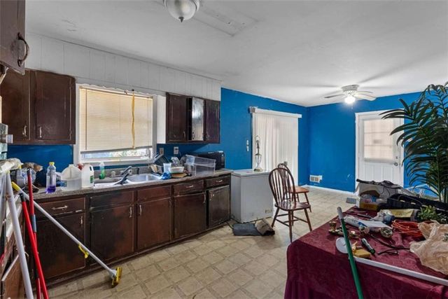 2390 Mellville Avenue, Decatur, GA 30032