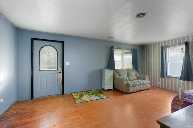 356 E Main Street, Rossville, IN 46065